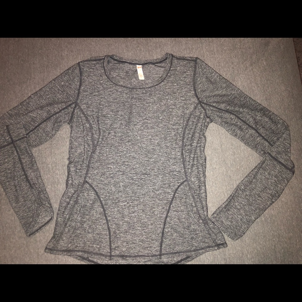 Lucy long sleeve tight fit top
